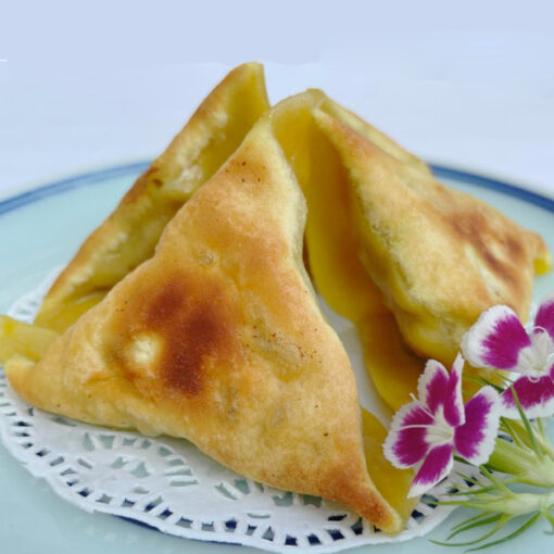 Jiaozi vegano con curry