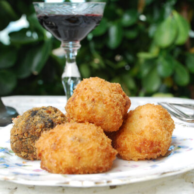 Croquetas de pollo y curry