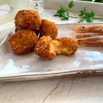 Croquetas de gambas al ajillo